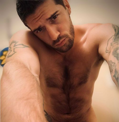 @xxxtyroderick