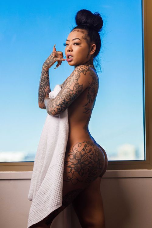 yayaflawless nude