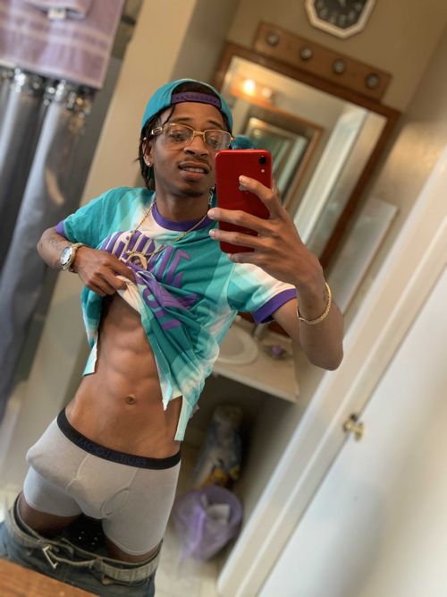 @yeahitsrell nude yeahitsrell nude