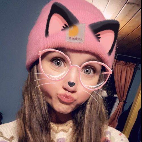 @yourfavoritefartgirl