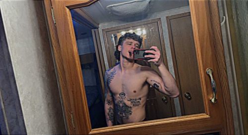@yourmoms_poolboy nude yourmoms_poolboy nude