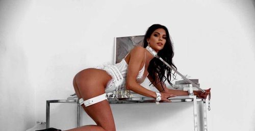 @yourqueenkira nude yourqueenkira nude