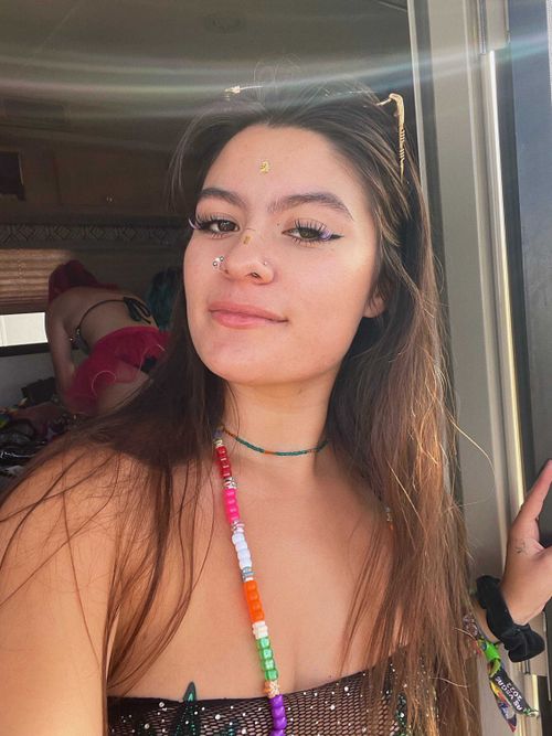 @yourravebae