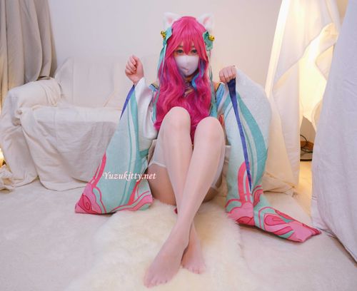 @yuzukitty