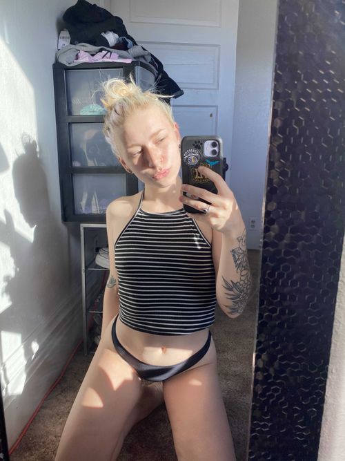 @zoechristine