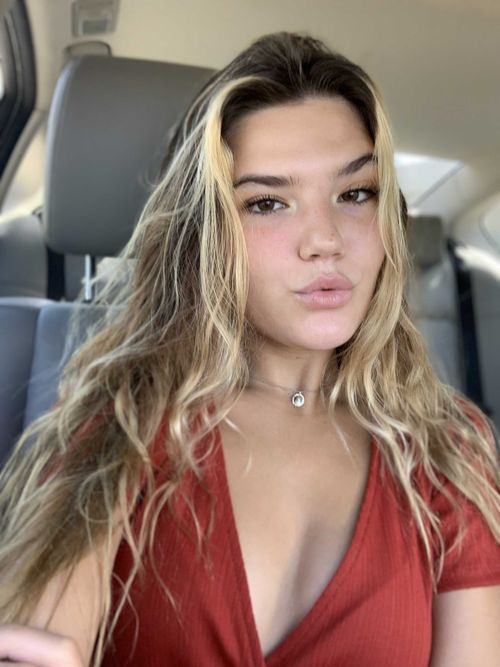 @zoey_lynnn